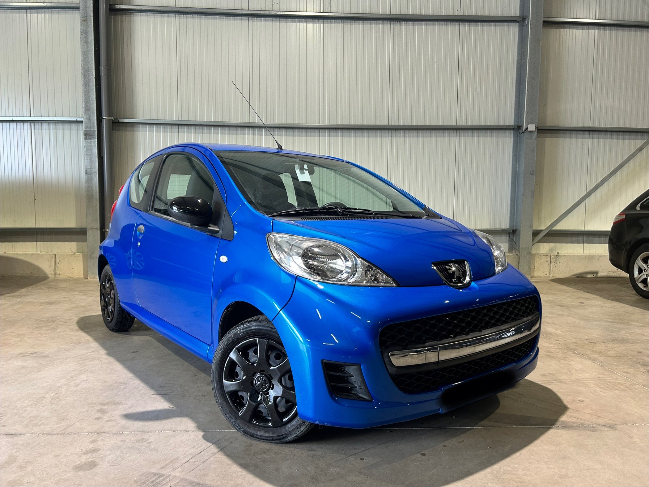 PEUGEOT 107 1.0 i 12V 68cv