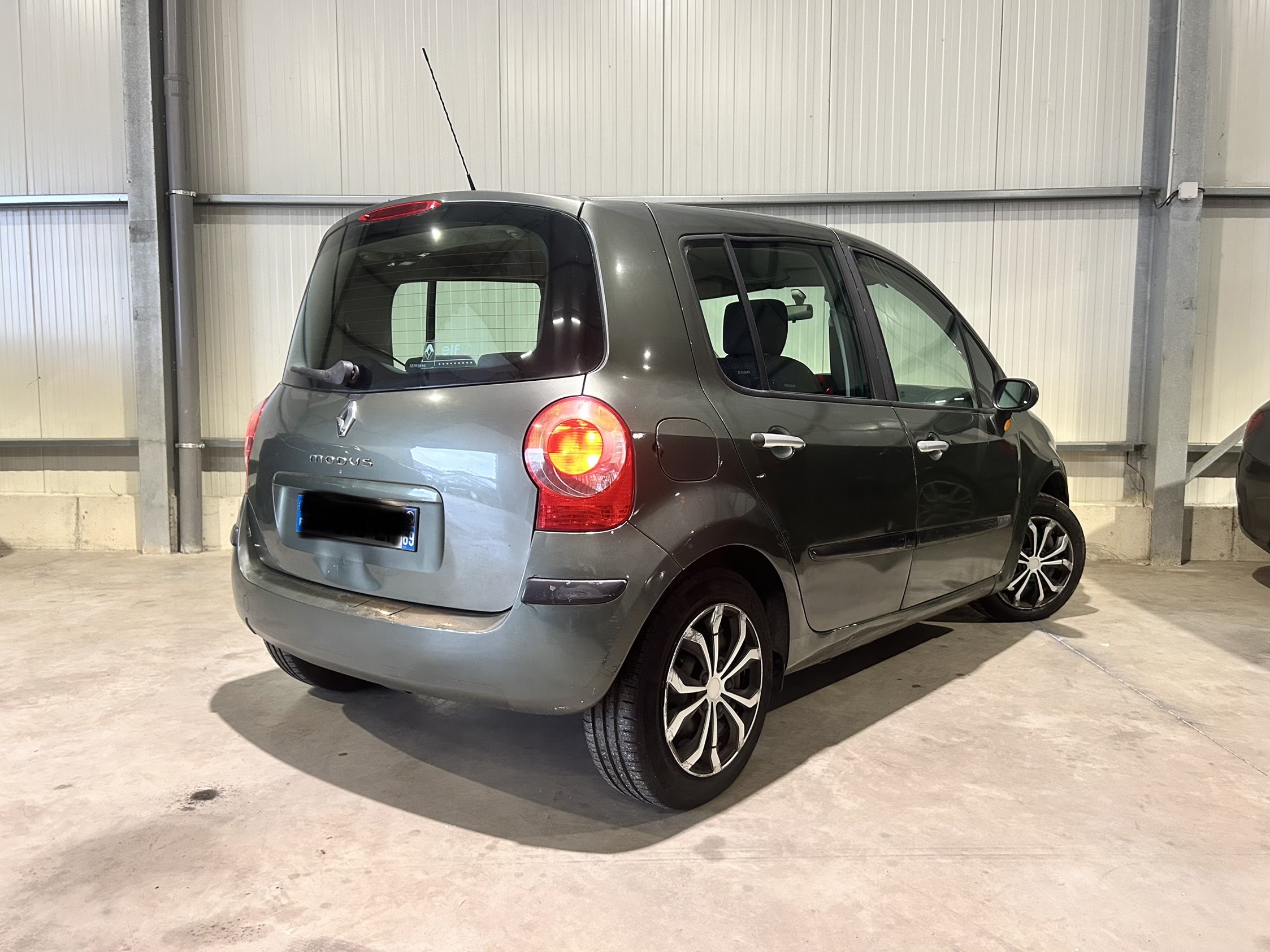 RENAULT Modus 1.4 i 16V 98 cv