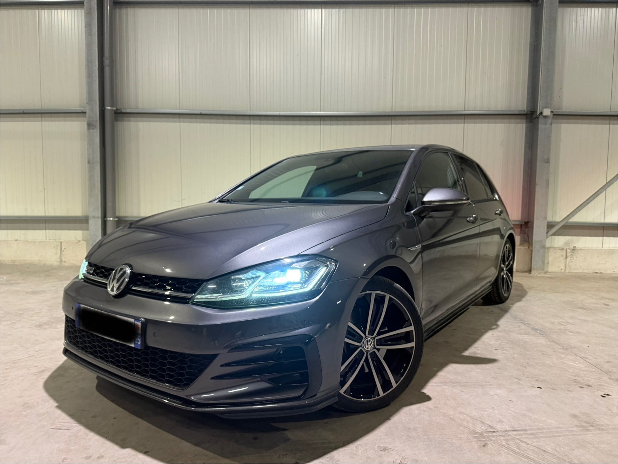 Volkswagen Golf VII GTD 2.0 TDI 184 CV