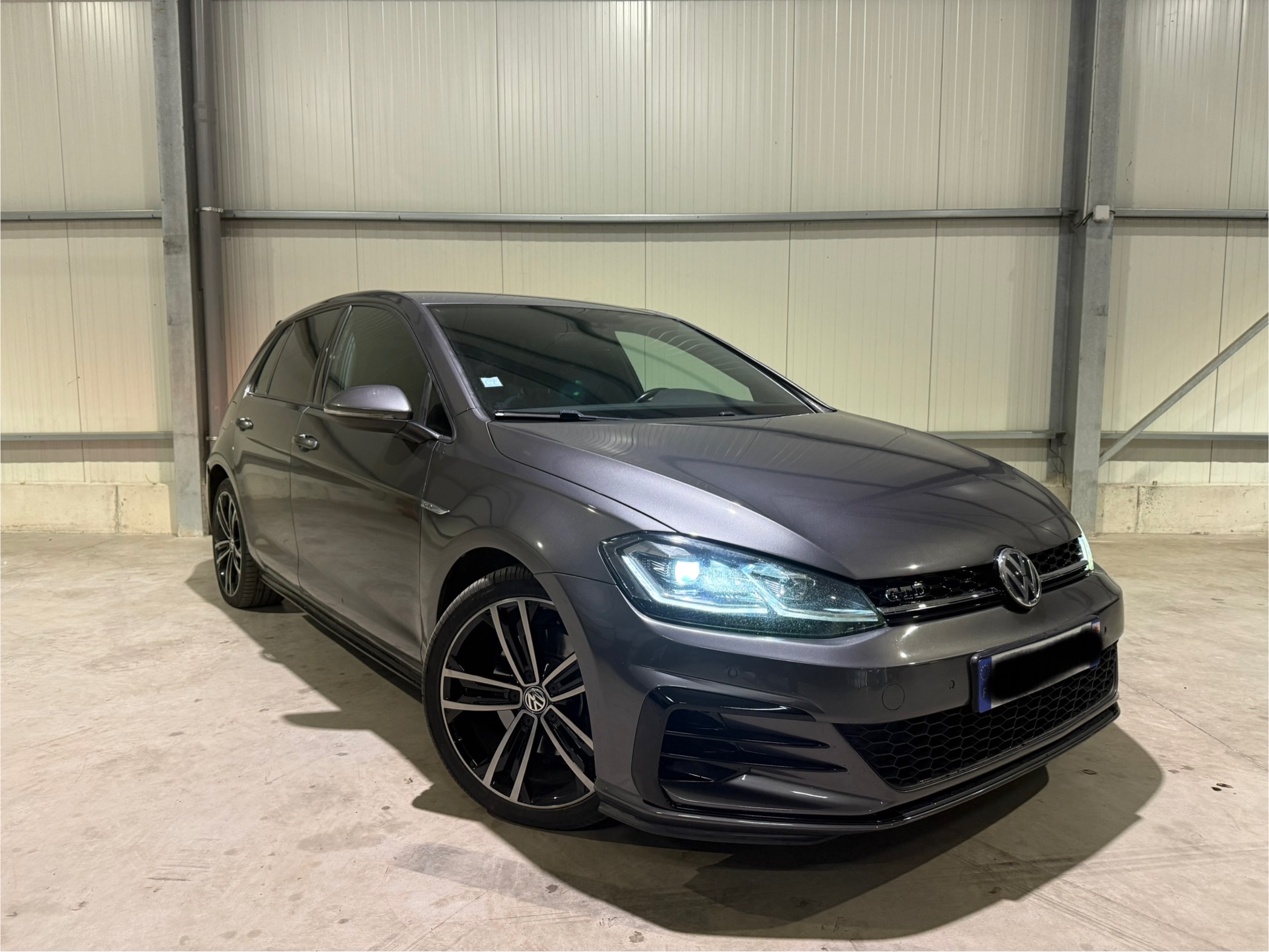 Volkswagen Golf VII GTD 2.0 TDI 184 CV