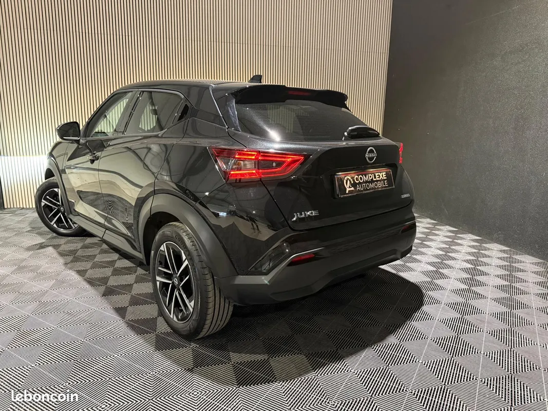 Nissan Juke N-Connecta Hybrid 143 cv – Garantie 2028 entretien inclus jusqu’à février 2029