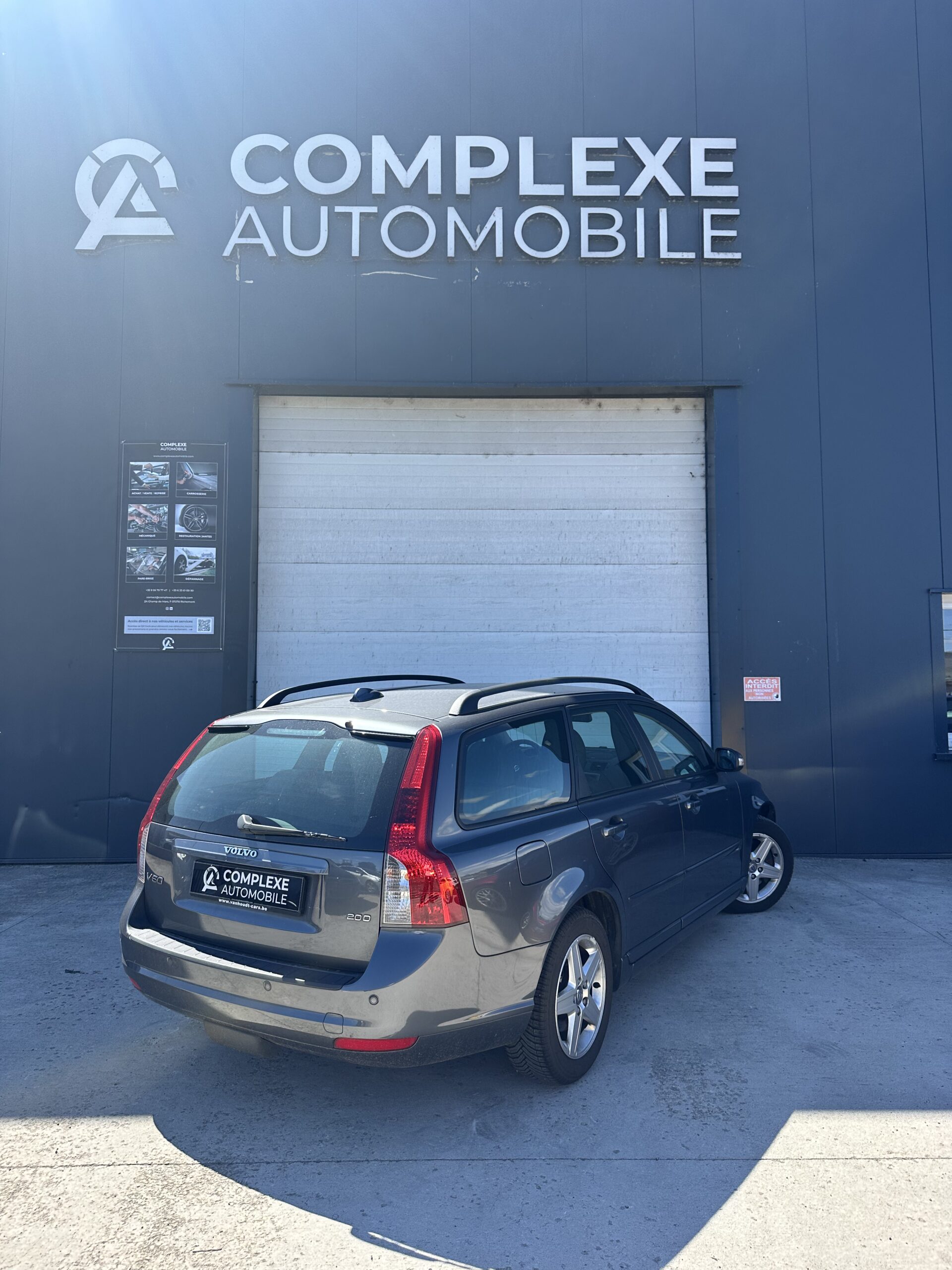 Volvo V50 2.0 D 135 MOMENTUM
